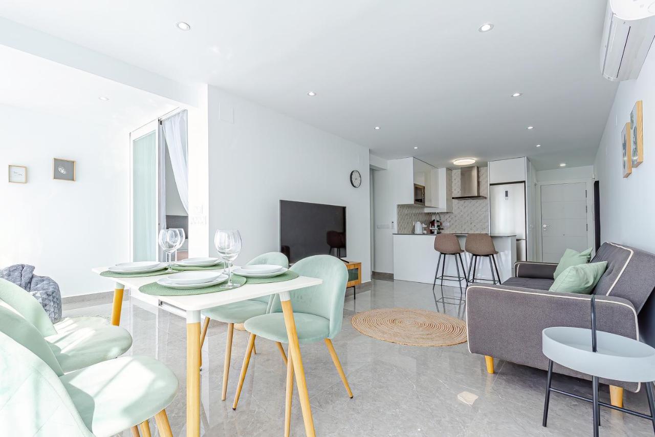 בנידורם Virginia Levante Beach Apartments מראה חיצוני תמונה